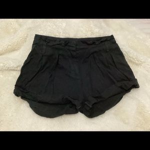 Abercrombie & Fitch - Black Paper Bag Shorts - Size 4